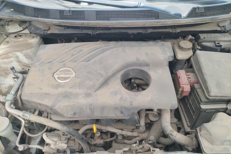 Used Nissan Qashqai 2016 2.0L CVT Elite Edition Engine Bay