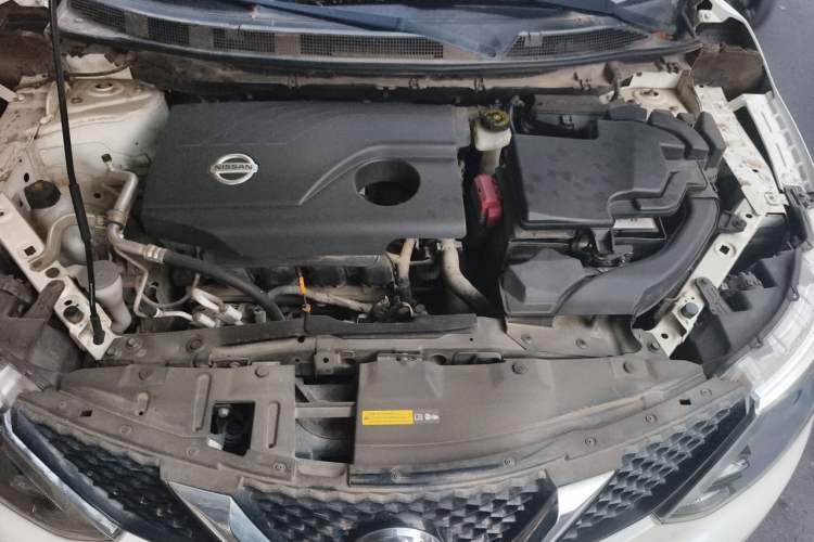 Used Nissan Qashqai 2016 2.0L CVT Luxury Edition Engine Bay