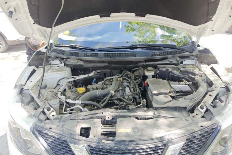 Used Nissan Qashqai 2016 1.2T Manual Fashion Edition Engine Bay