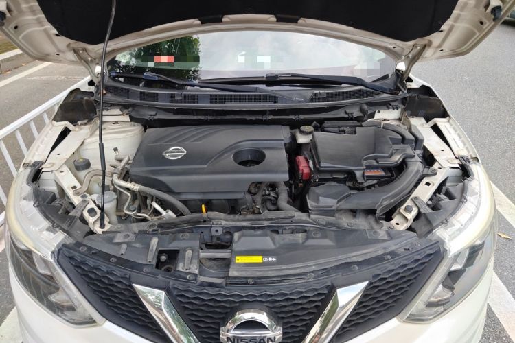 Used Nissan Qashqai 2016 2.0L CVT Luxury Edition Engine Bay