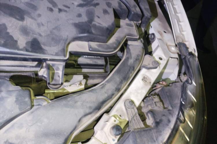Used Nissan Qashqai 2016 2.0L CVT Luxury Edition Engine Bay Left