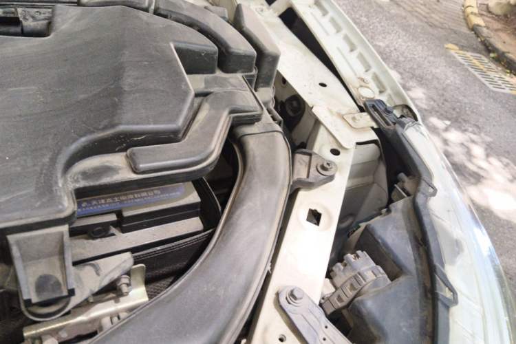 Used Nissan Qashqai 2016 2.0L CVT Luxury Edition Engine Bay Left
