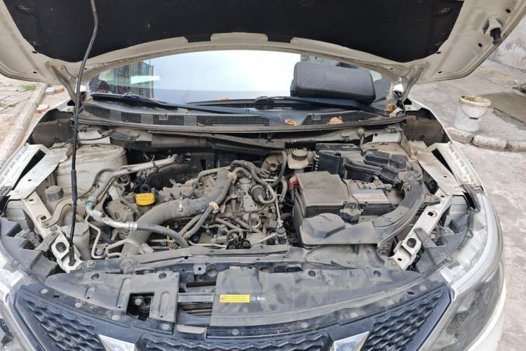 Used Nissan Qashqai 2016 1.2T Manual Fashion Edition Engine Bay