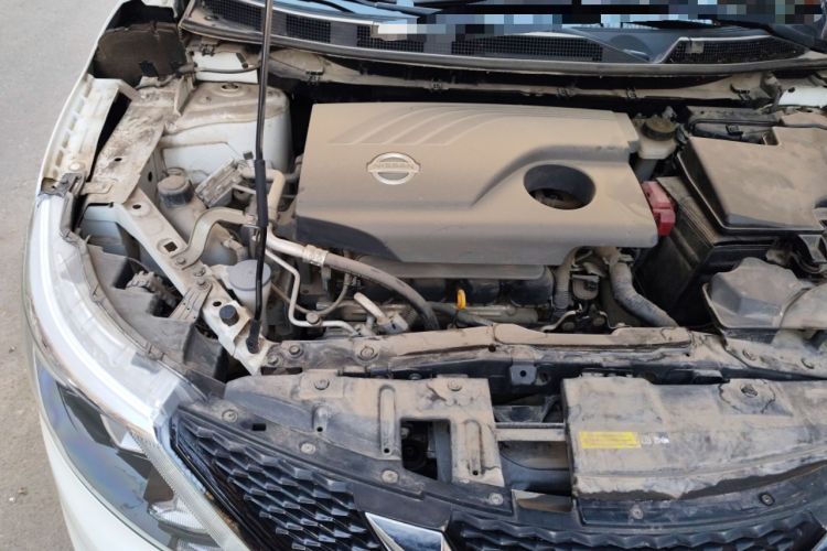 Used Nissan Qashqai 2016 2.0L CVT Luxury Edition Engine Bay Right