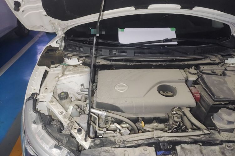 Used Nissan Qashqai 2016 2.0L CVT Luxury Edition Engine Bay Right