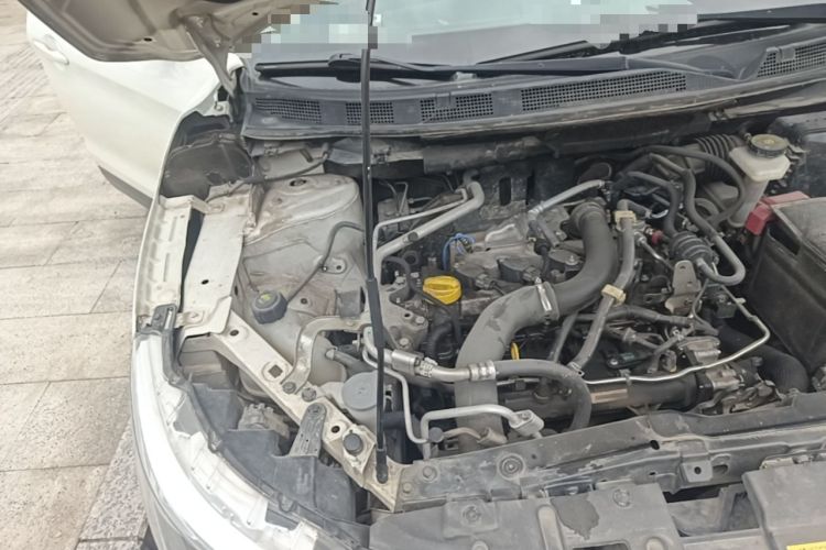 Used Nissan Qashqai 2016 1.2T CVT Fashion Edition Engine Bay Right