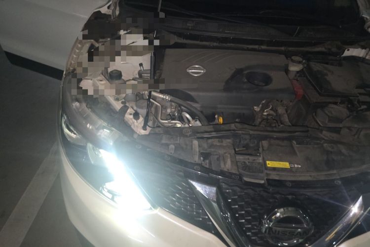 Used Nissan Qashqai 2016 2.0L CVT Luxury Edition Engine Bay Right