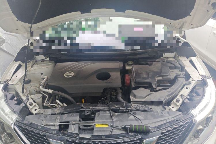 Used Nissan Qashqai 2016 2.0L CVT Elite Edition Engine Bay