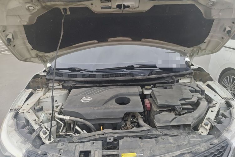 Used Nissan Qashqai 2016 2.0L CVT Leading Edition Engine Bay