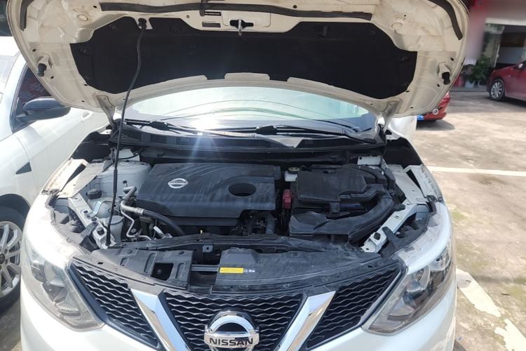 Used Nissan Qashqai 2016 2.0L CVT Luxury Edition Engine Bay