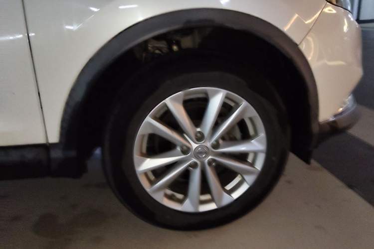 Used Nissan Qashqai 2016 2.0L CVT Elite Edition Exterior 1