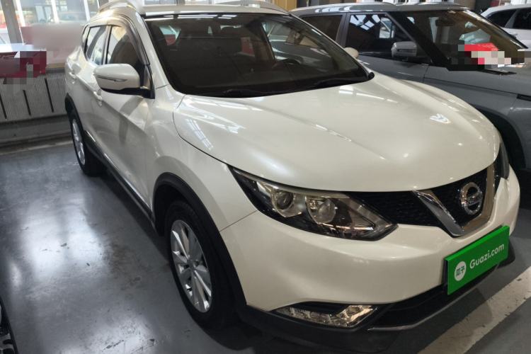 Used Nissan Qashqai 2016 2.0L CVT Elite Edition Exterior 1
