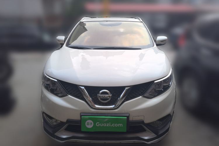 Used Nissan Qashqai 2016 2.0L CVT Elite Edition Exterior 1