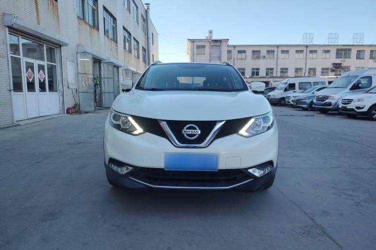 Used Nissan Qashqai 2016 2.0L CVT Luxury Edition Exterior 1