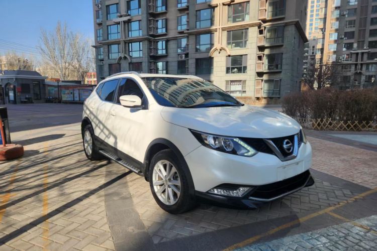 Used Nissan Qashqai 2016 2.0L CVT Elite Edition Exterior 1