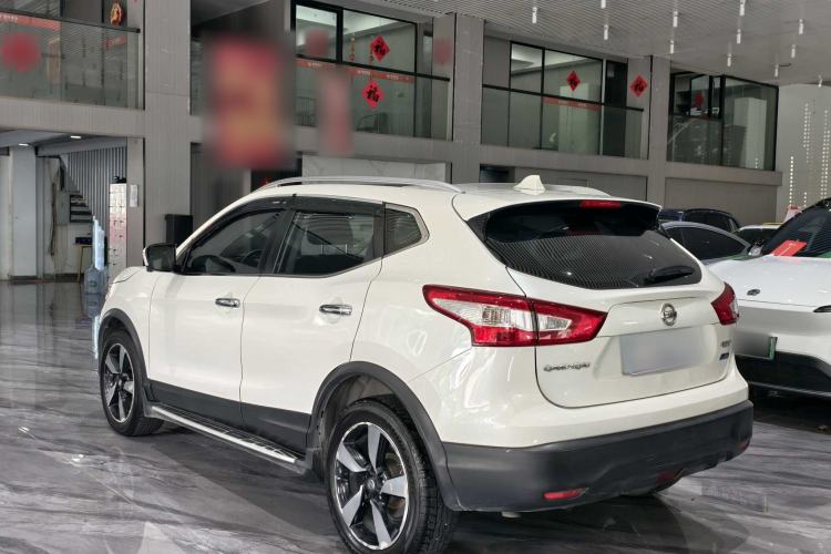 Used Nissan Qashqai 2016 2.0L CVT Luxury Edition Exterior 10