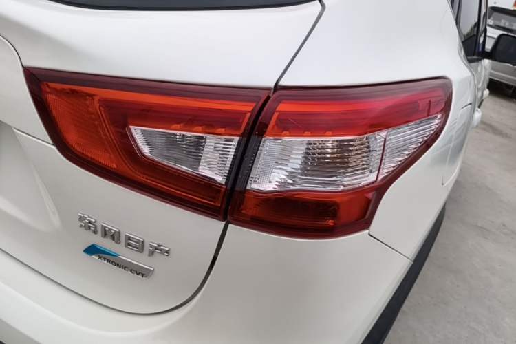 Used Nissan Qashqai 2016 2.0L CVT Luxury Edition Exterior 3