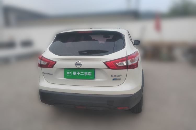 Used Nissan Qashqai 2016 2.0L CVT Leading Edition Exterior 4
