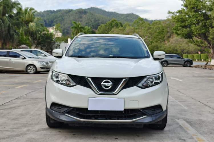 Used Nissan Qashqai 2016 1.2T CVT Fashion Edition Exterior 4