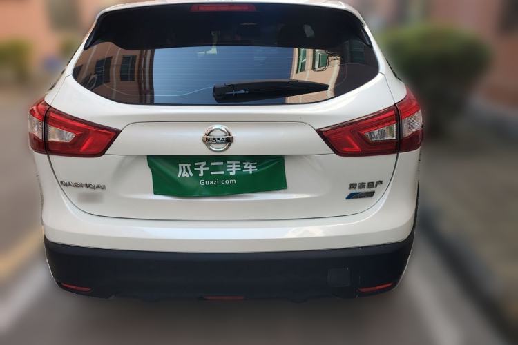 Used Nissan Qashqai 2016 2.0L CVT Elite Edition Exterior 4