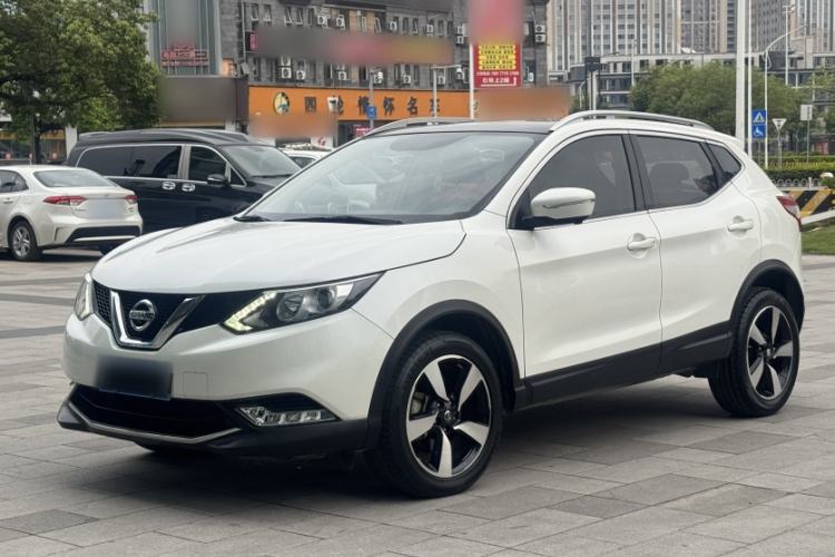 Used Nissan Qashqai 2016 2.0L CVT Luxury Edition Exterior 5
