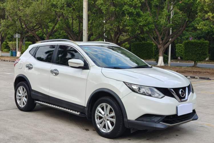 Used Nissan Qashqai 2016 1.2T CVT Fashion Edition Exterior 5