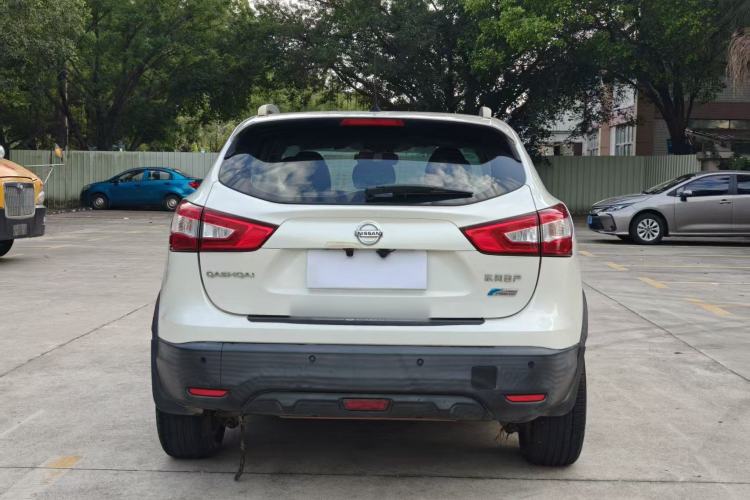 Used Nissan Qashqai 2016 1.2T CVT Fashion Edition Exterior 7