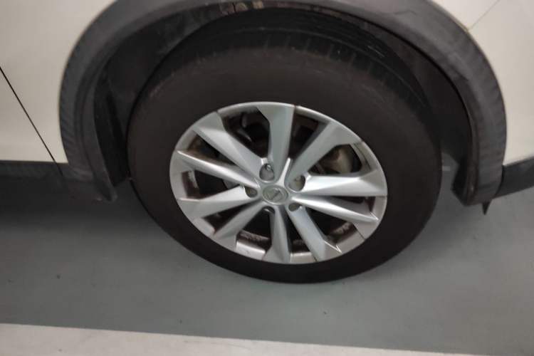 Used Nissan Qashqai 2016 2.0L CVT Elite Edition Exterior 7