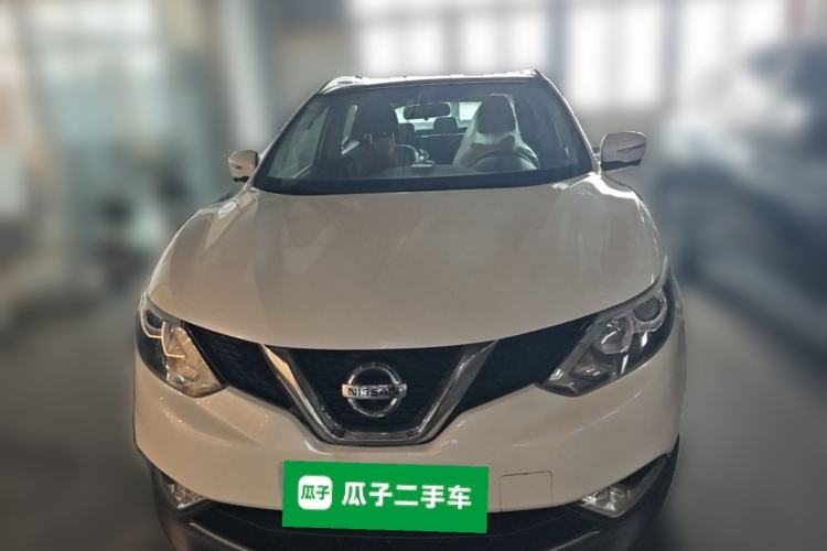 Used Nissan Qashqai 2016 2.0L CVT Luxury Edition Front
