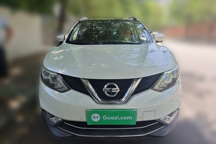 Used Nissan Qashqai 2016 2.0L CVT Elite Edition Front