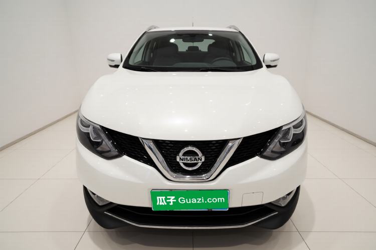 Used Nissan Qashqai 2016 2.0L CVT Luxury Edition Front
