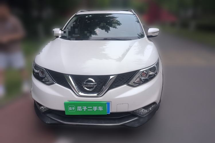 Used Nissan Qashqai 2016 2.0L CVT Elite Edition Front