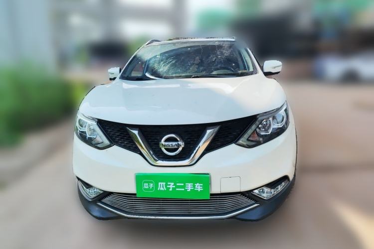 Used Nissan Qashqai 2016 2.0L CVT Luxury Edition Front