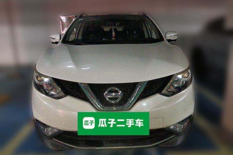 Used Nissan Qashqai 2016 2.0L CVT Luxury Edition Front