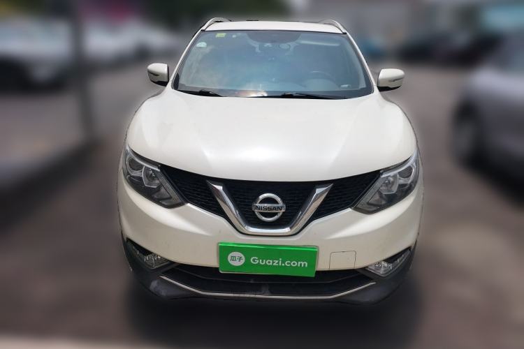Used Nissan Qashqai 2016 2.0L CVT Elite Edition Front