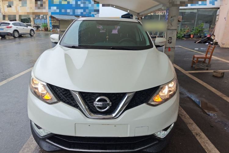 Used Nissan Qashqai 2016 2.0L CVT Elite Edition Front