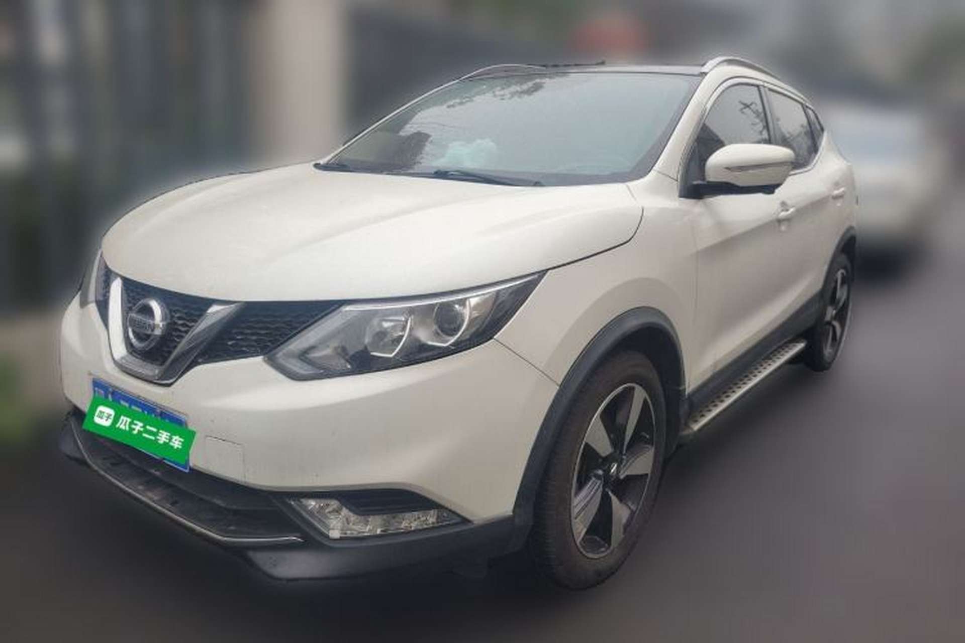 Used Nissan Qashqai 2016 2.0L CVT Luxury Edition Front Left 45 Deg