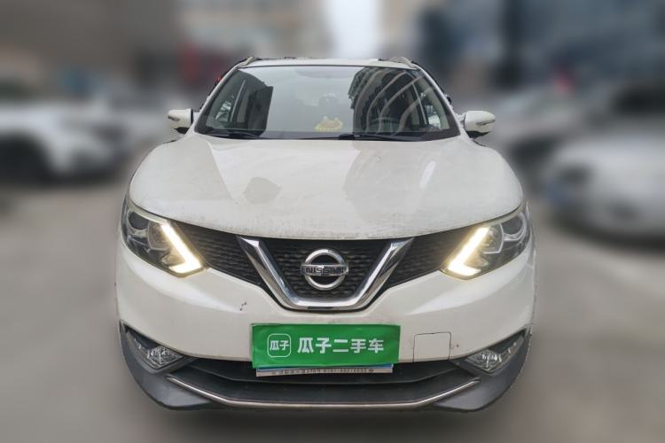 Used Nissan Qashqai 2016 2.0L CVT Elite Edition Front