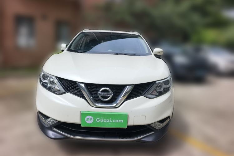 Used Nissan Qashqai 2016 2.0L CVT Elite Edition Front