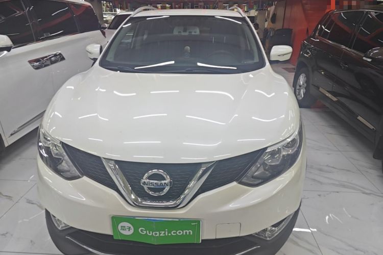 Used Nissan Qashqai 2016 2.0L CVT Elite Edition Front