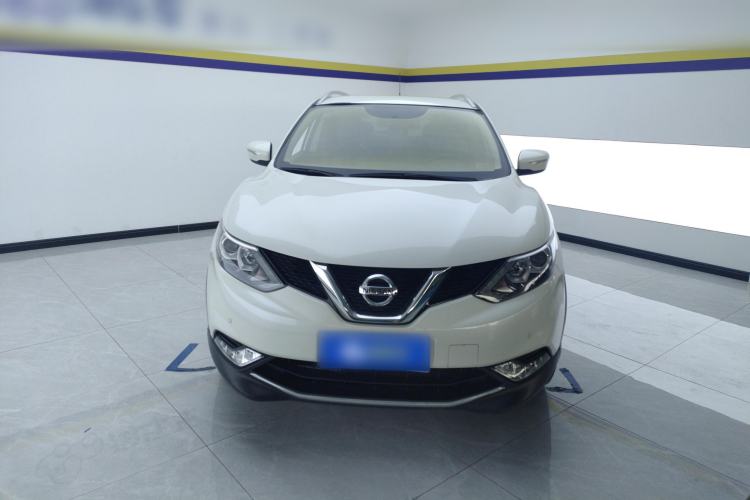 Used Nissan Qashqai 2016 2.0L CVT Elite Edition Front
