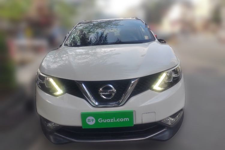 Used Nissan Qashqai 2016 2.0L CVT Luxury Edition Front