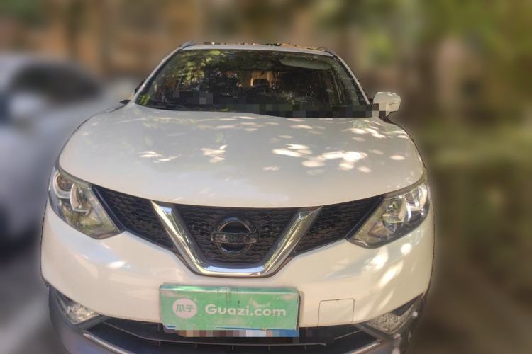 Used Nissan Qashqai 2016 2.0L CVT Elite Edition Front