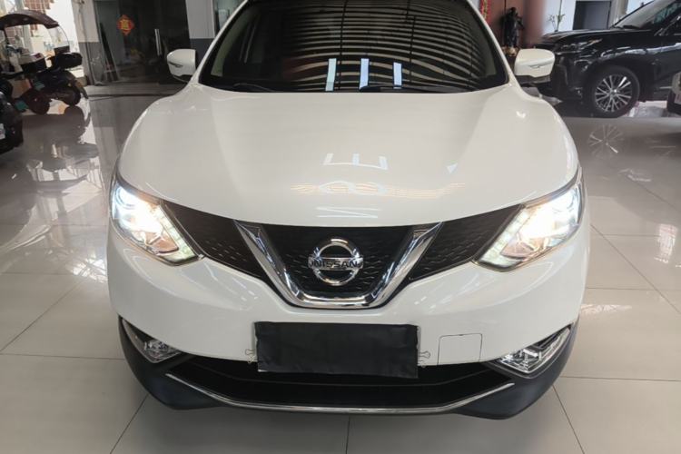 Used Nissan Qashqai 2016 2.0L CVT Elite Edition Front