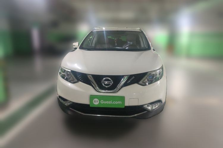 Used Nissan Qashqai 2016 2.0L CVT Elite Edition Front