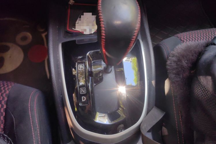Used Nissan Qashqai 2016 2.0L CVT Elite Edition Gear Lever
