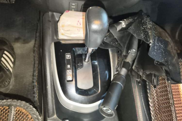 Used Nissan Qashqai 2016 2.0L CVT Luxury Edition Gear Lever