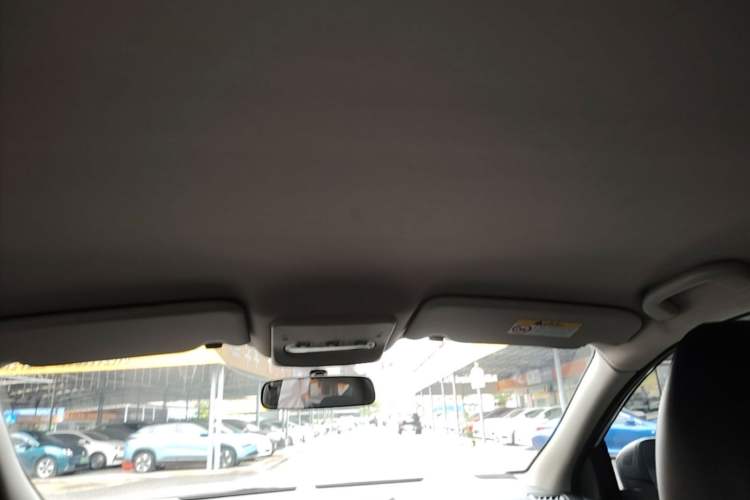 Used Nissan Qashqai 2016 2.0L CVT Elite Edition Headliner