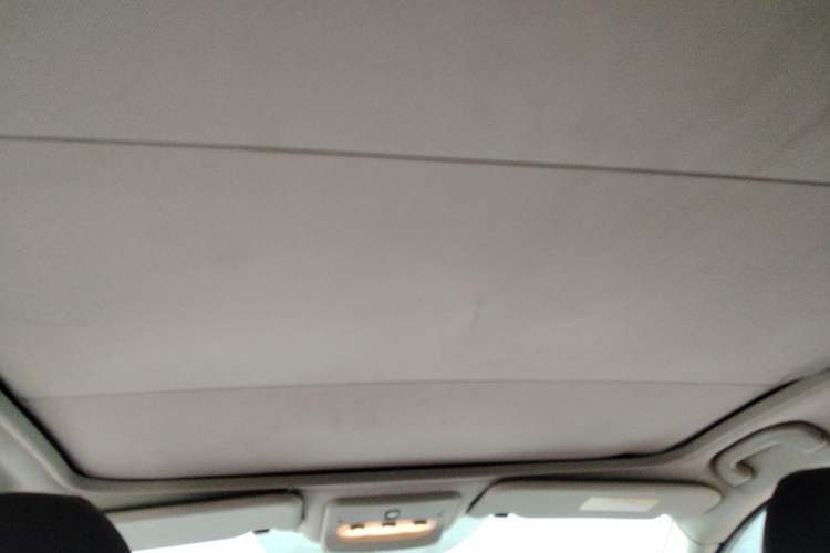 Used Nissan Qashqai 2016 2.0L CVT Luxury Edition Headliner