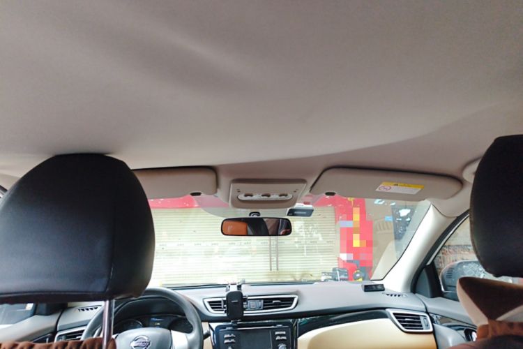 Used Nissan Qashqai 2016 2.0L CVT Elite Edition Headliner